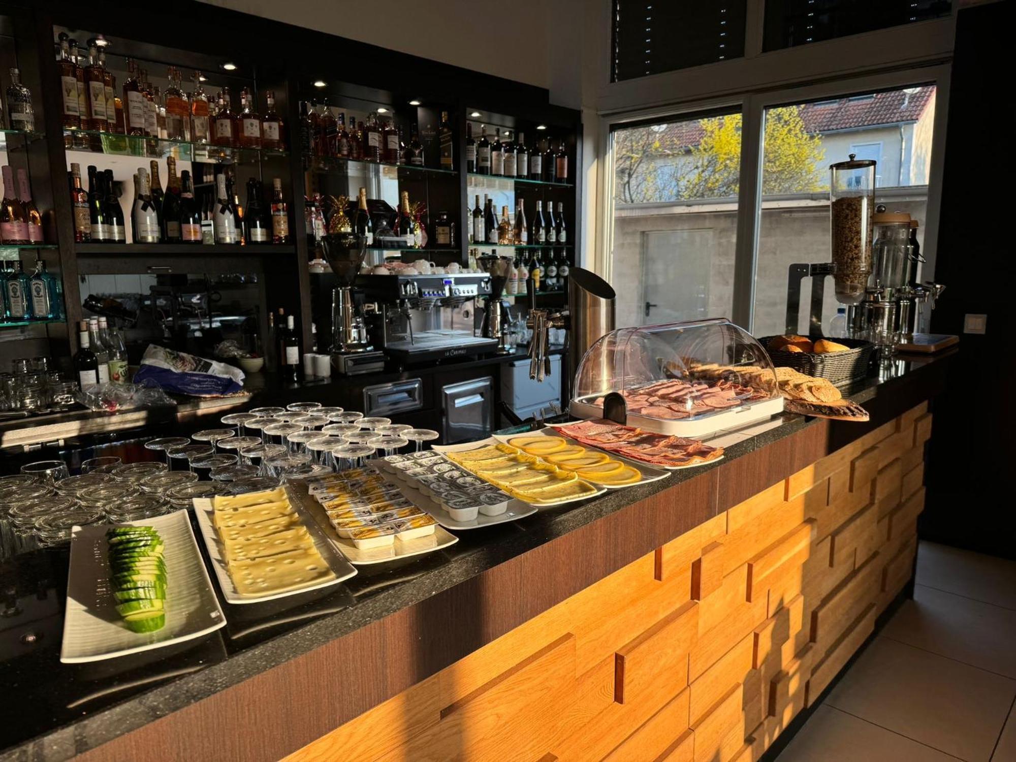 Wal Hotel Liederbach am Taunus Exterior foto