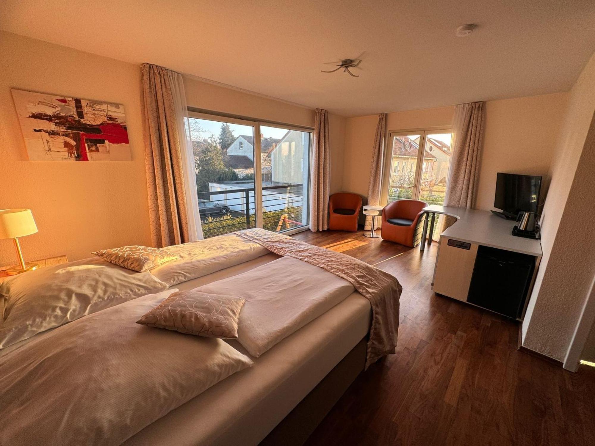Wal Hotel Liederbach am Taunus Exterior foto